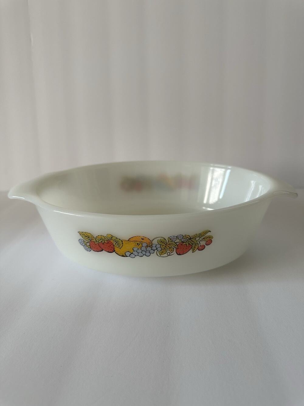 Vintage Fire-King Fruit Harvest #433 1.5 Qt Milk Glass Casserole Dish USA